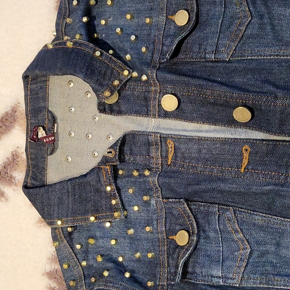 Jacket - Picture 2 of 2